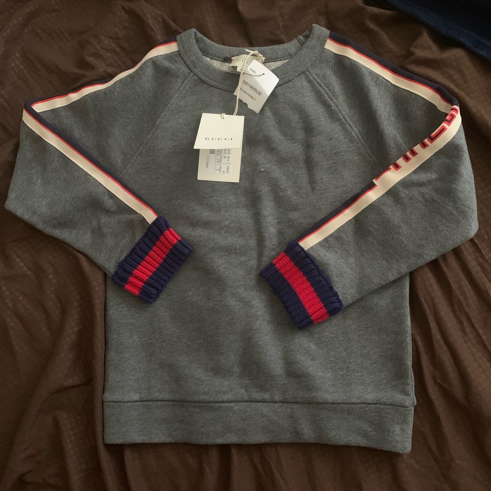 Gucci sweatshirt